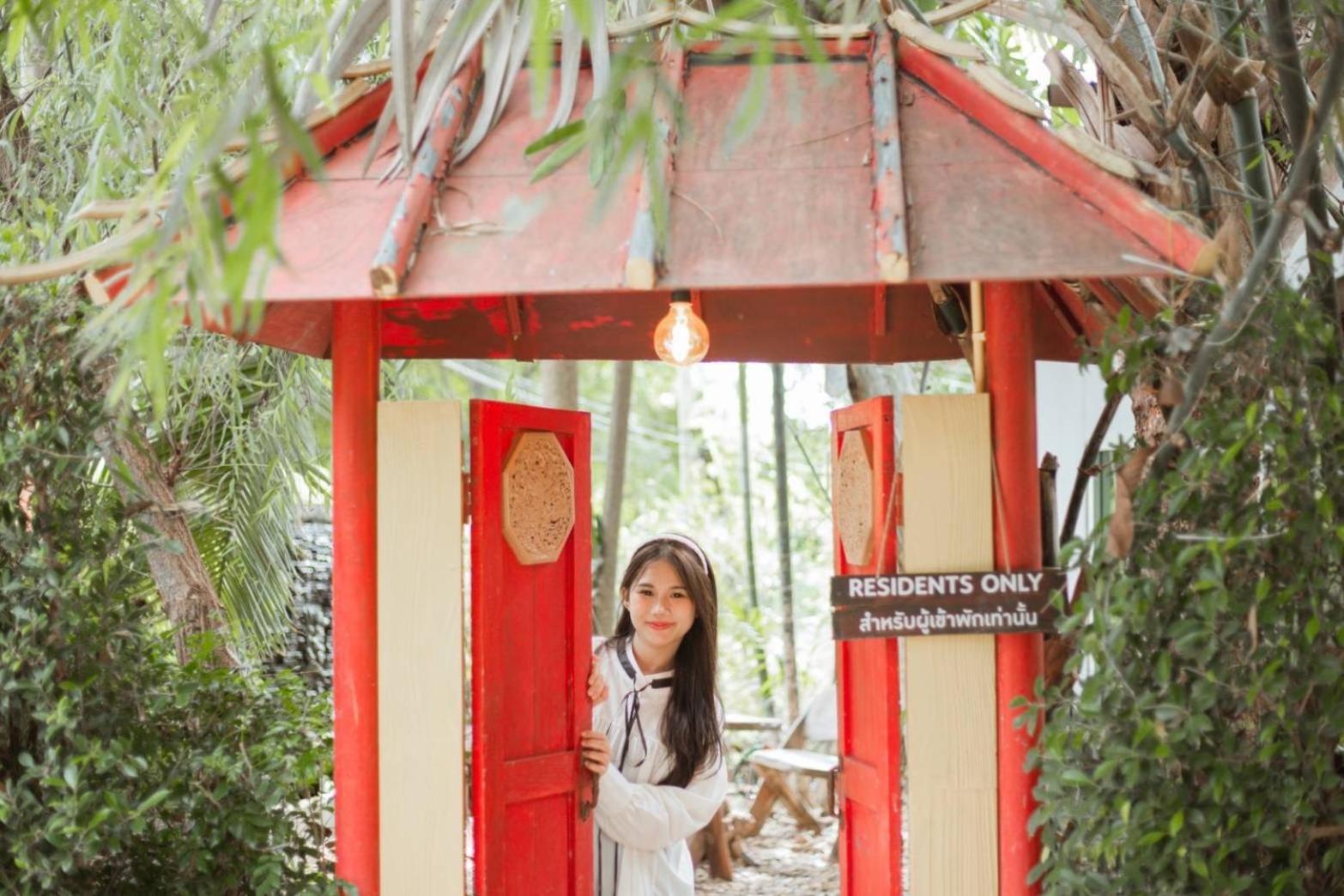 The Antique Riverside Resort Ban Pong  Exteriér fotografie