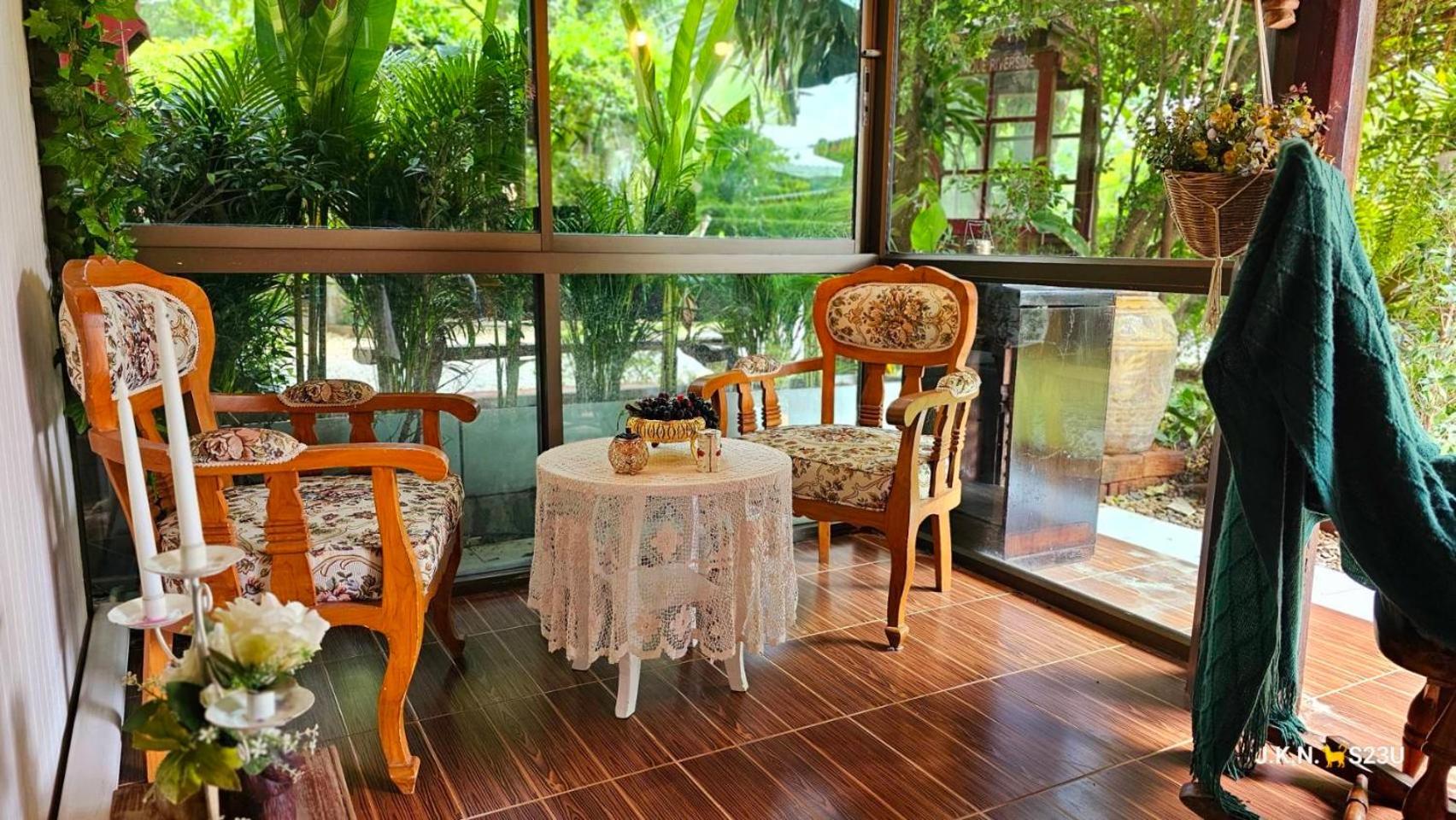 The Antique Riverside Resort Ban Pong  Exteriér fotografie