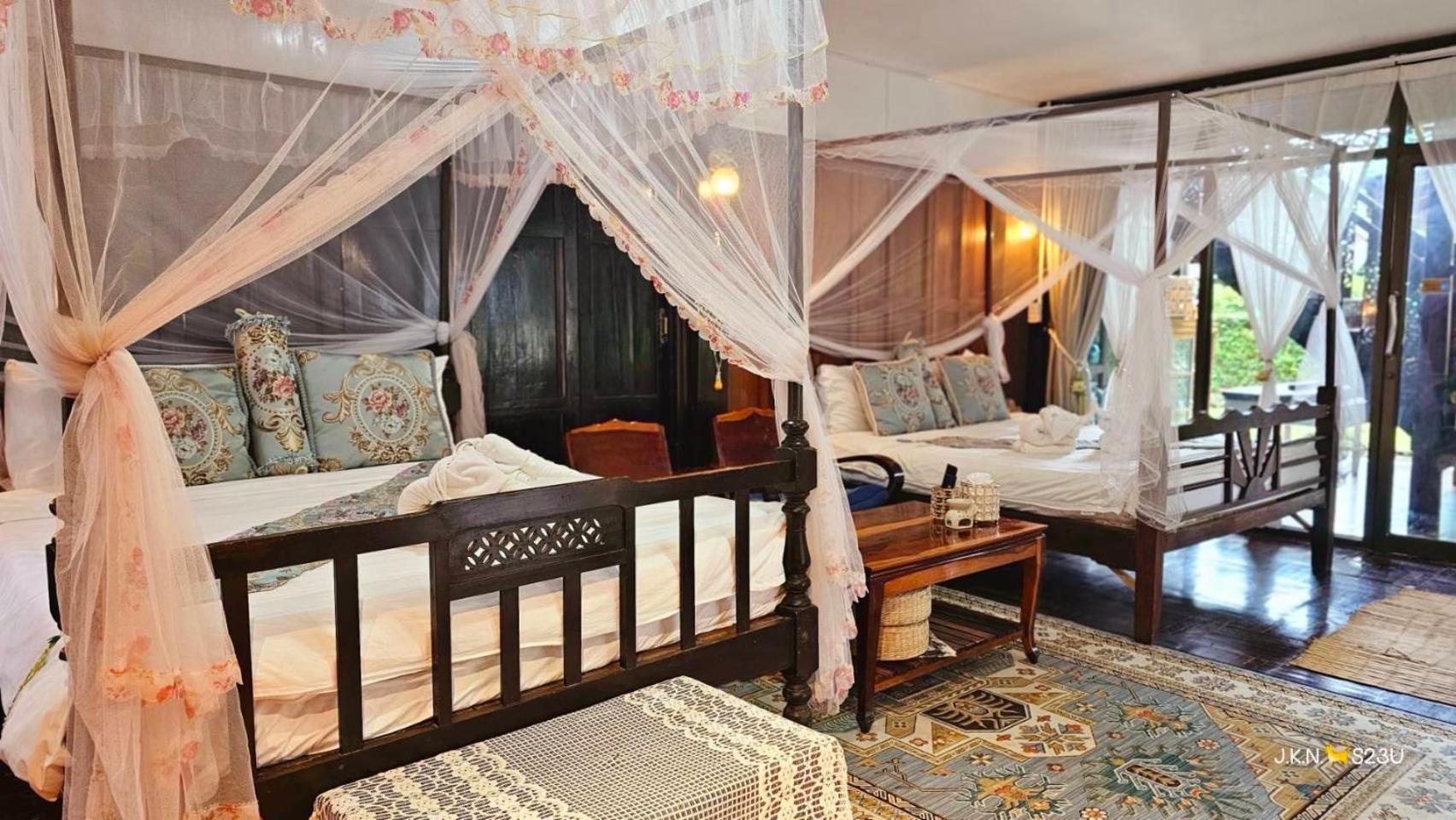 The Antique Riverside Resort Ban Pong  Exteriér fotografie